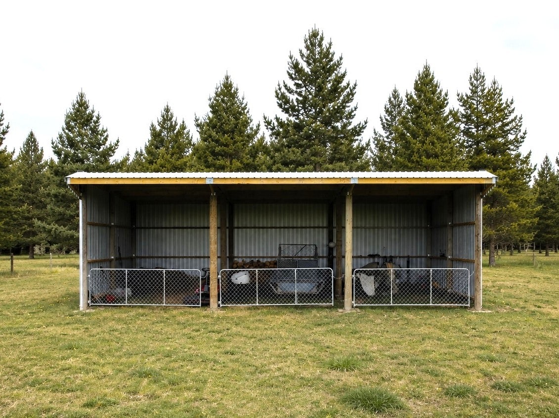 10.8m x 7m x 4.2m Three Bay (2)