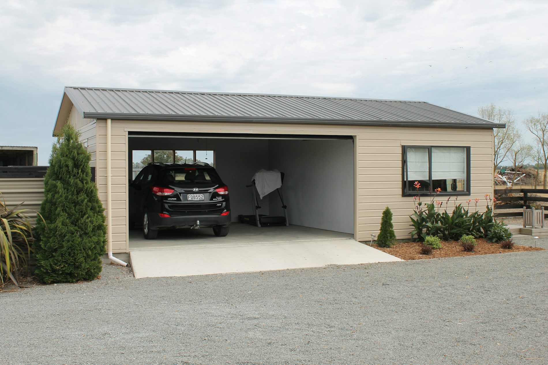 Garages Buildings Versatile