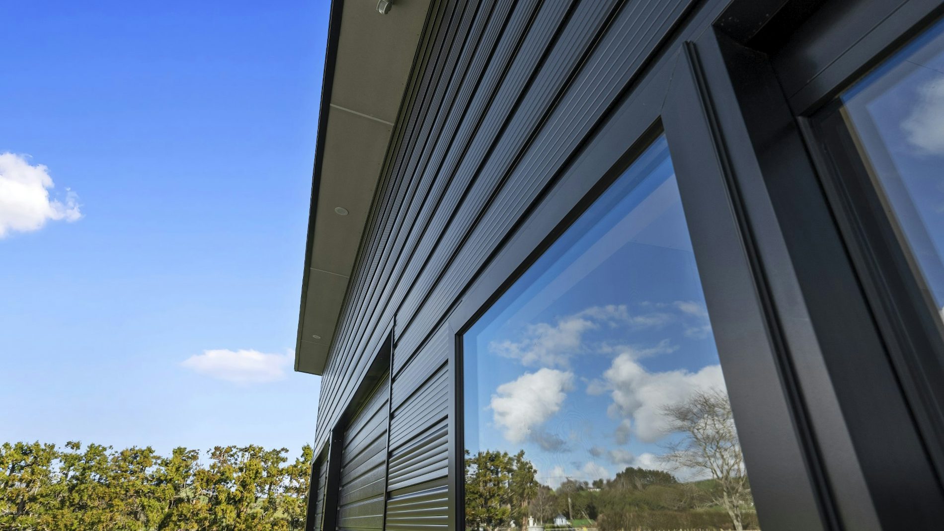 New Plymouth Garage/Sleepout 447a Tariki Road