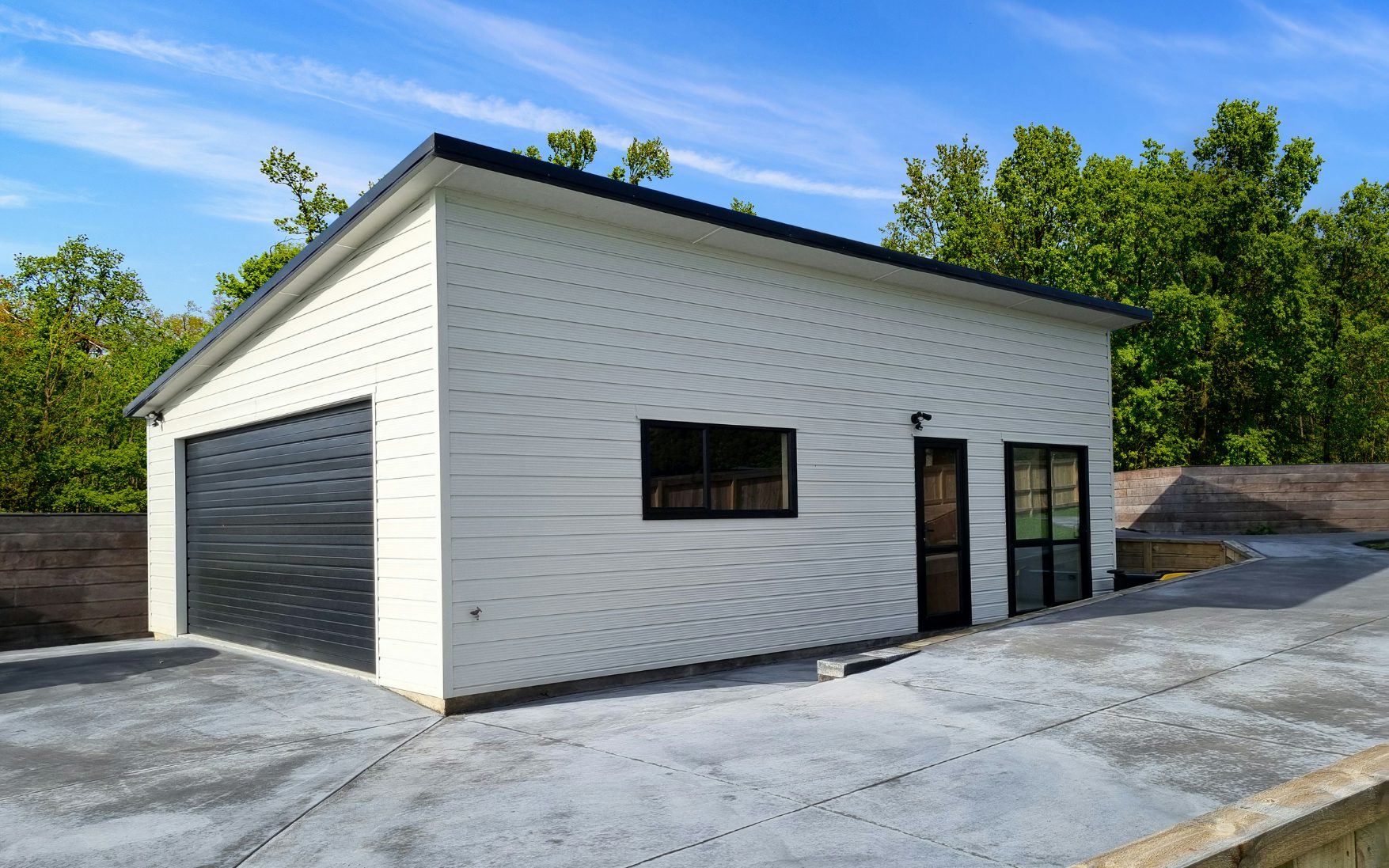 Garage with sleepout