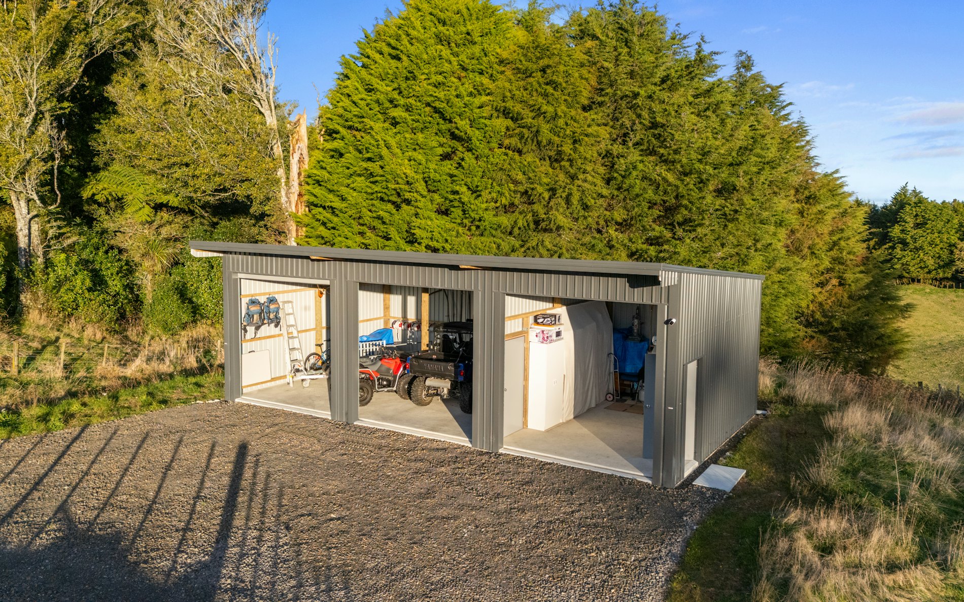 10.8m X 6m X 3.6m Three Bay Lean-To 3 closed bays