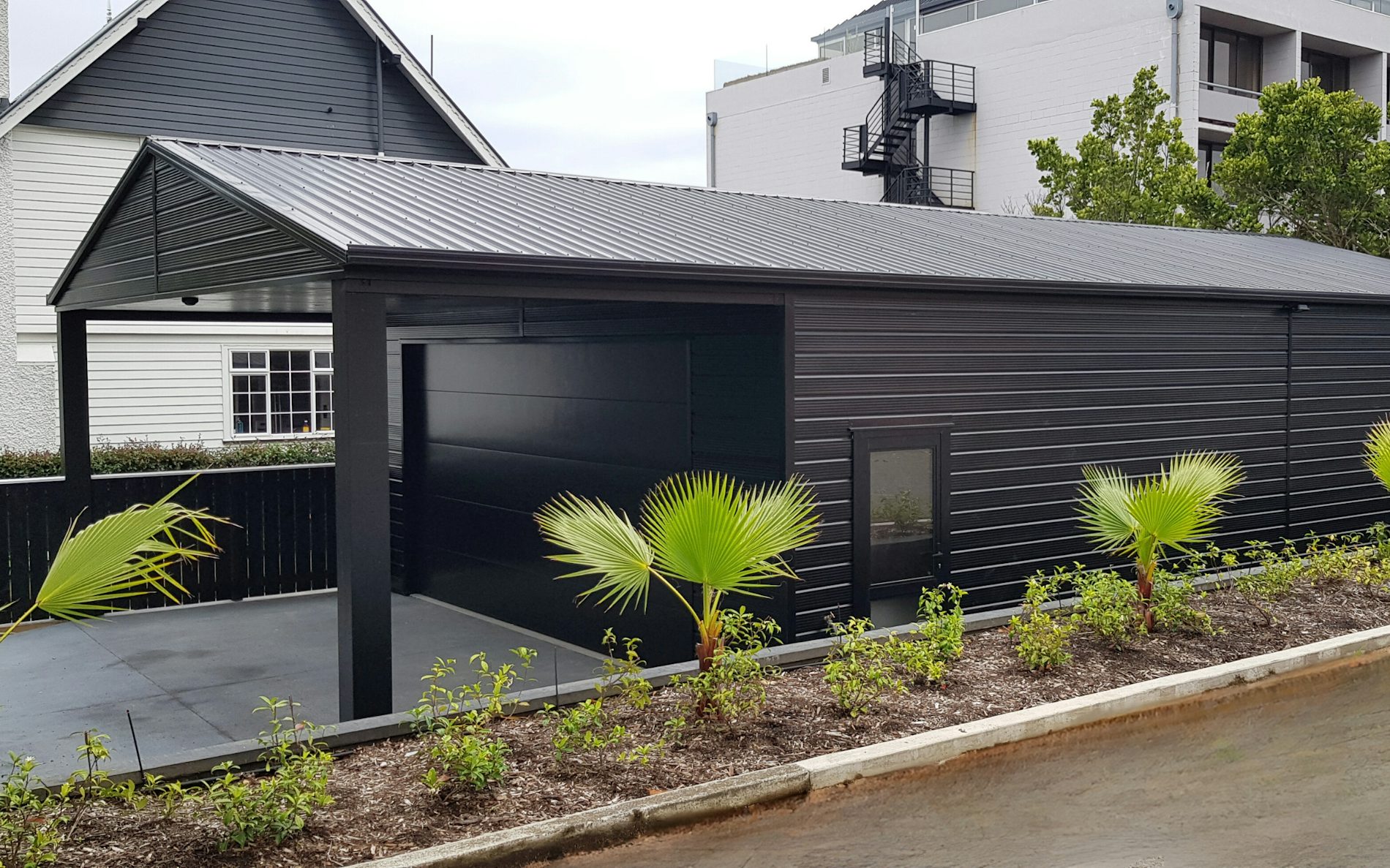 12m x 7.8m x 3m stud custom garage and workshop