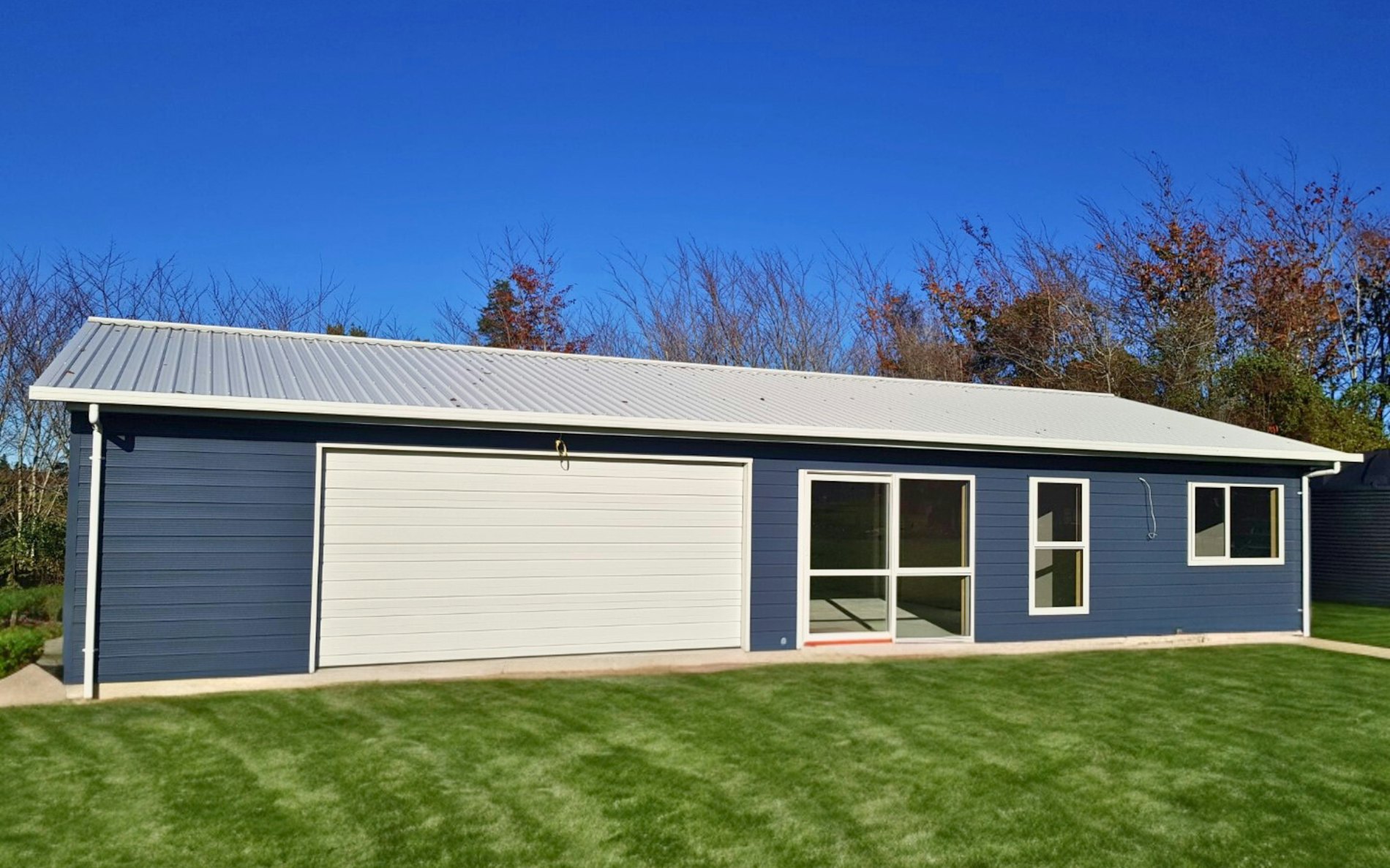 15.6m x 7.8m custom garage and sleepout