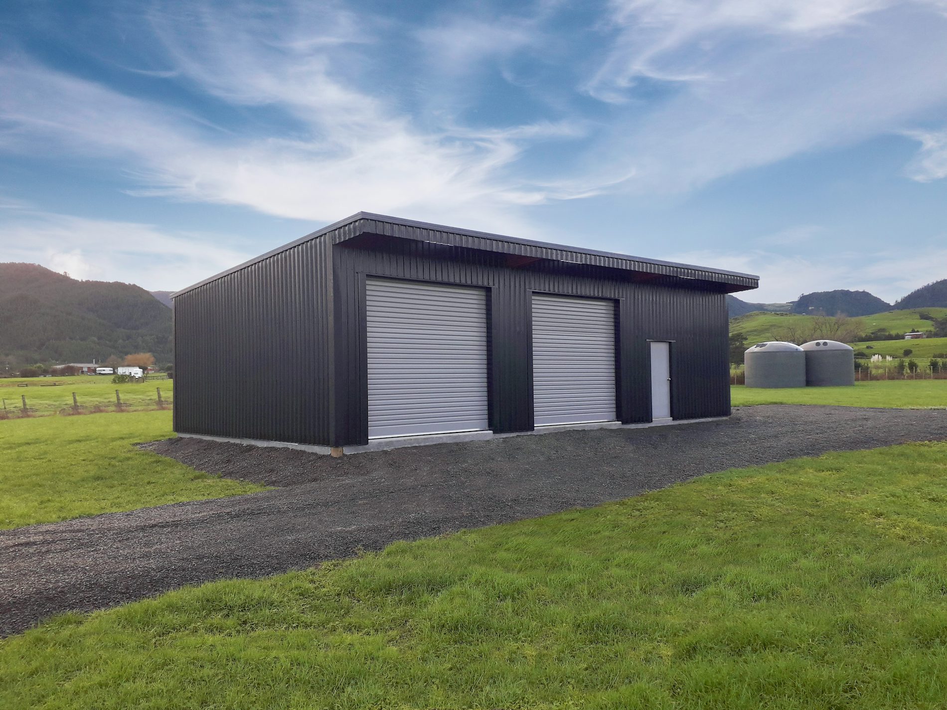 Thames - STFB Lean To 12.6m Long x 6.95m Deep x 3.6m High. Grey Friars Walls and Sandstone Doors