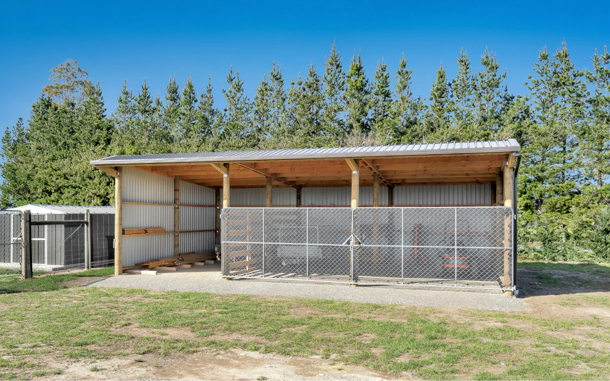 Lean-To | Farm Buildings | Versatile
