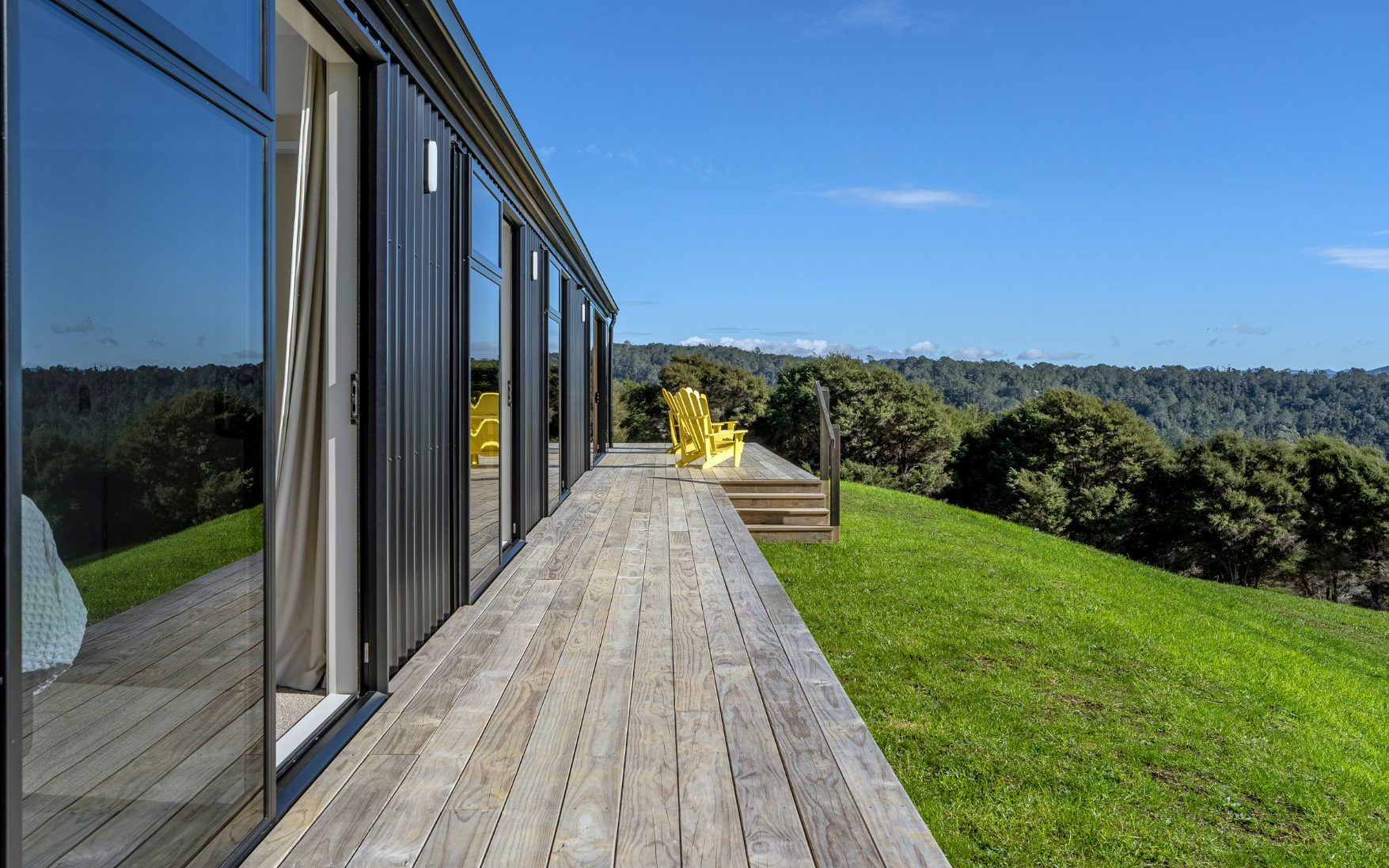 Karamu - Freedom Range