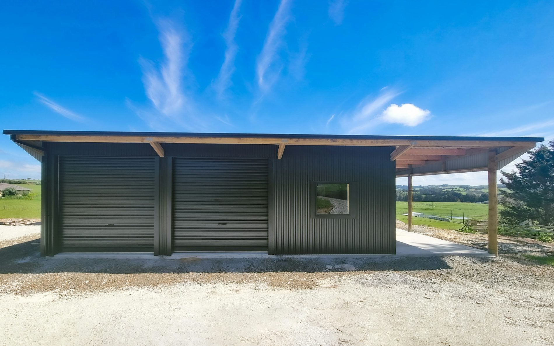 8.0mD x 4m x 3.6m Bays, 3.6mh farm building 