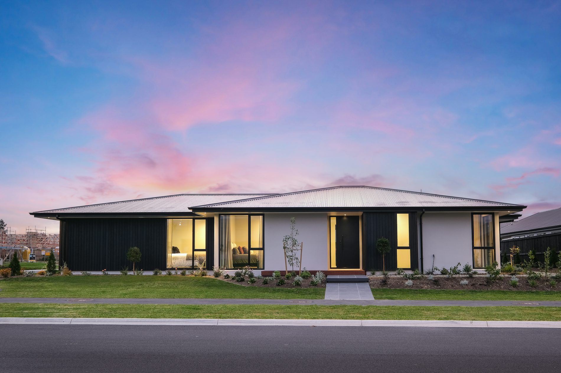 Floor size: 198m², 3 bedrooms