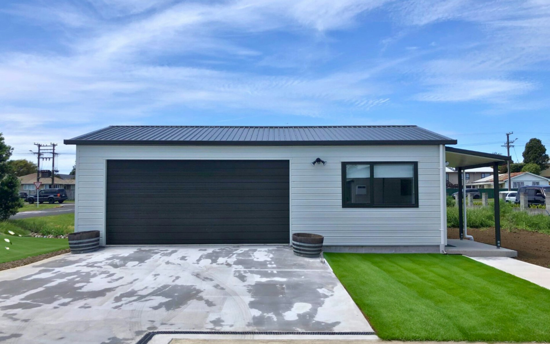  9m x 6m garage with 3m x 12m ensuite sleepout