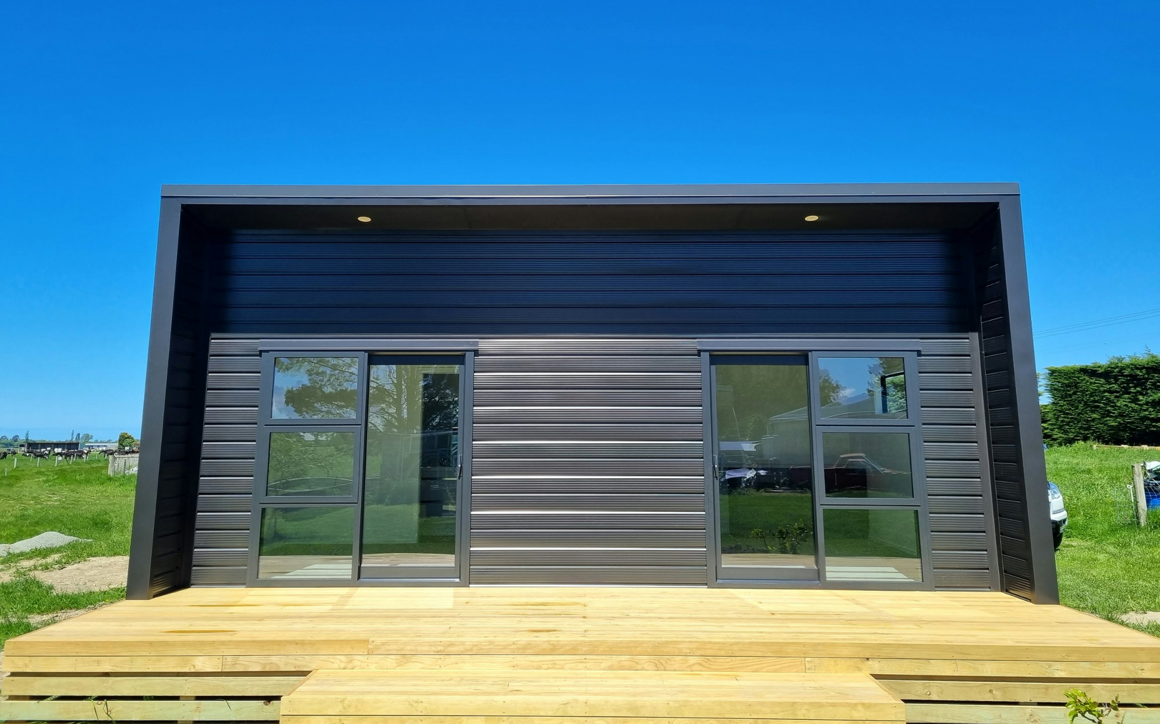 Advantage 30,  Advantage Range, Floor size: 30m², Complete with kitchenette, relaxing living area, separate bedroom with storage and an ensuite bathroom