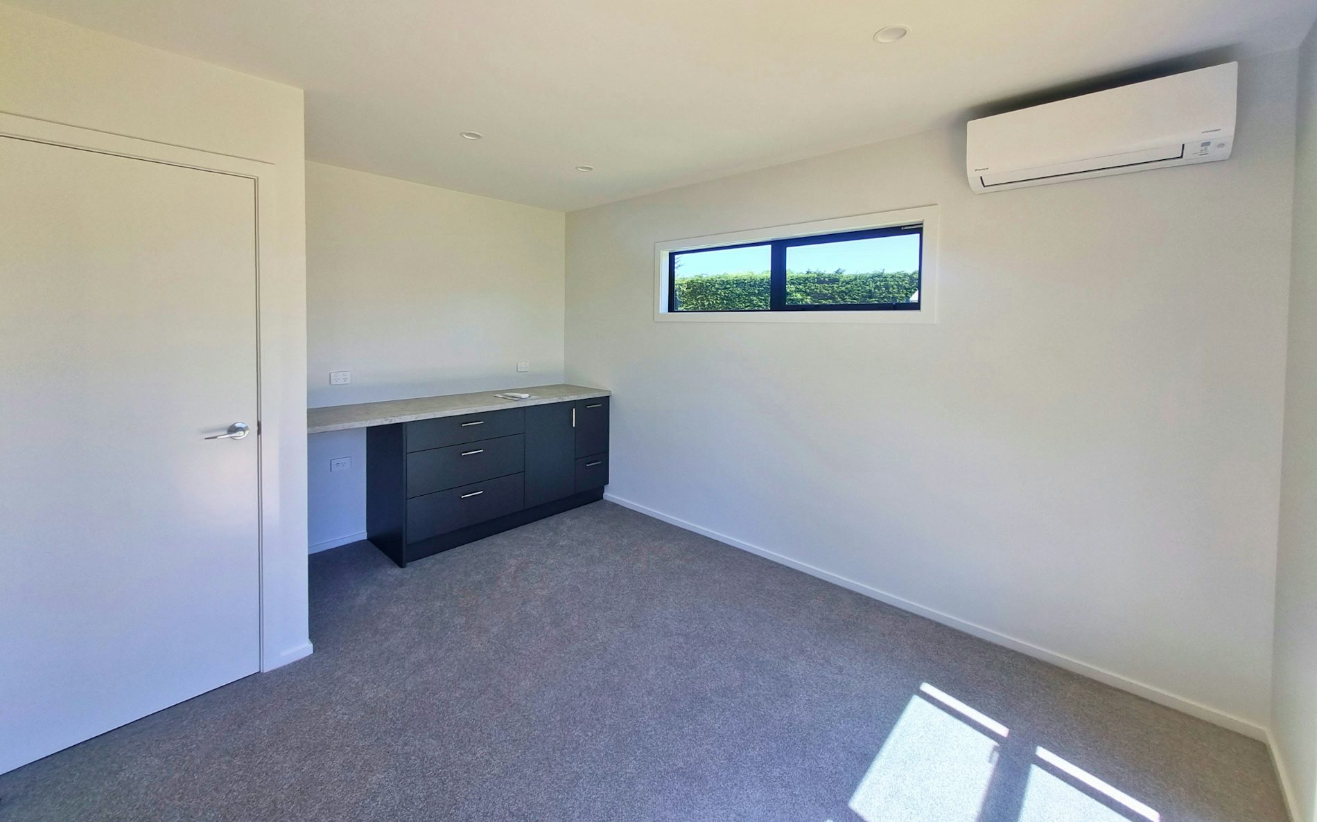 Advantage 30,  Advantage Range, Floor size: 30m², Complete with kitchenette, relaxing living area, separate bedroom with storage and an ensuite bathroom