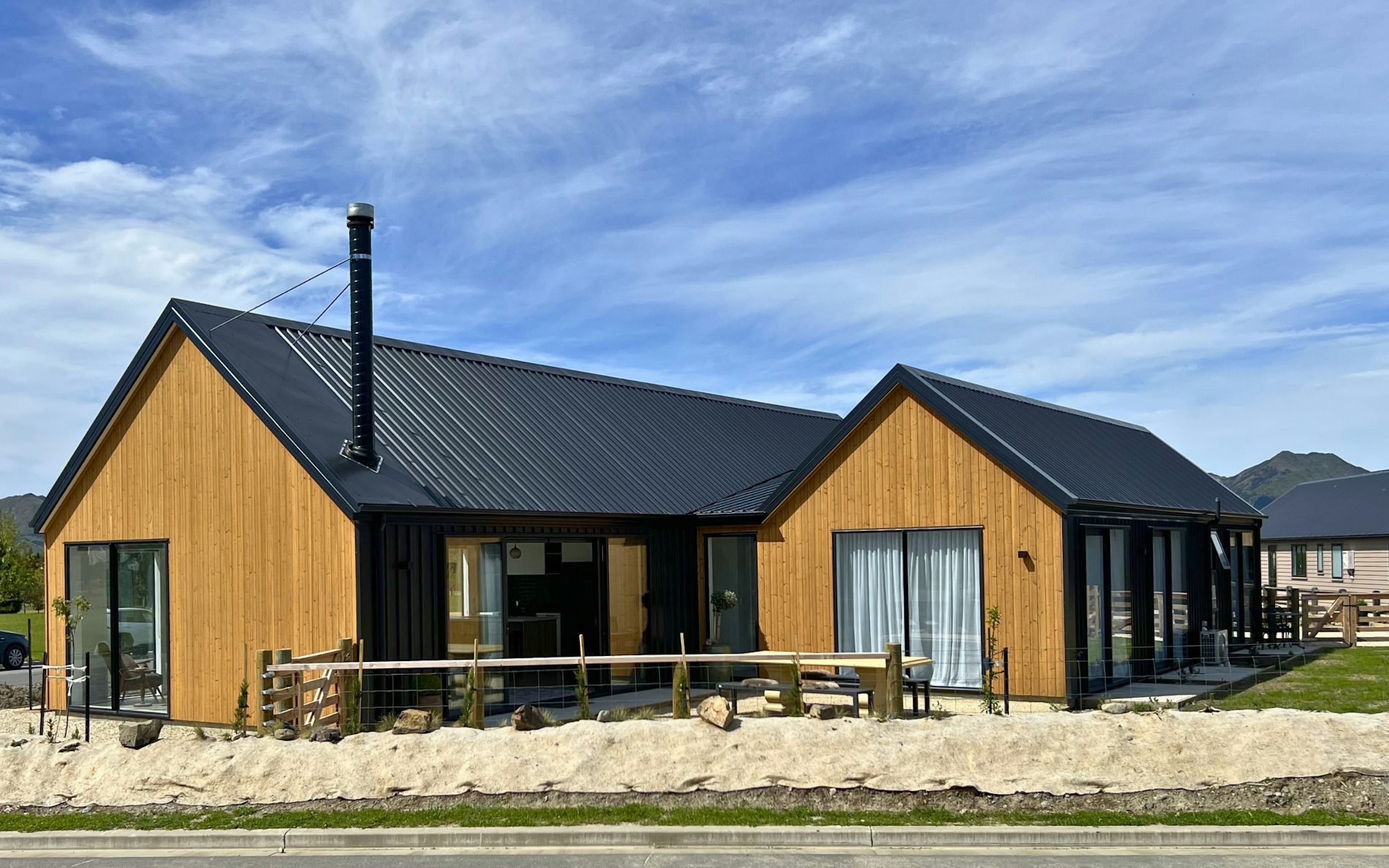 Custom Design & Build — 175m², 3-Bedroom Home