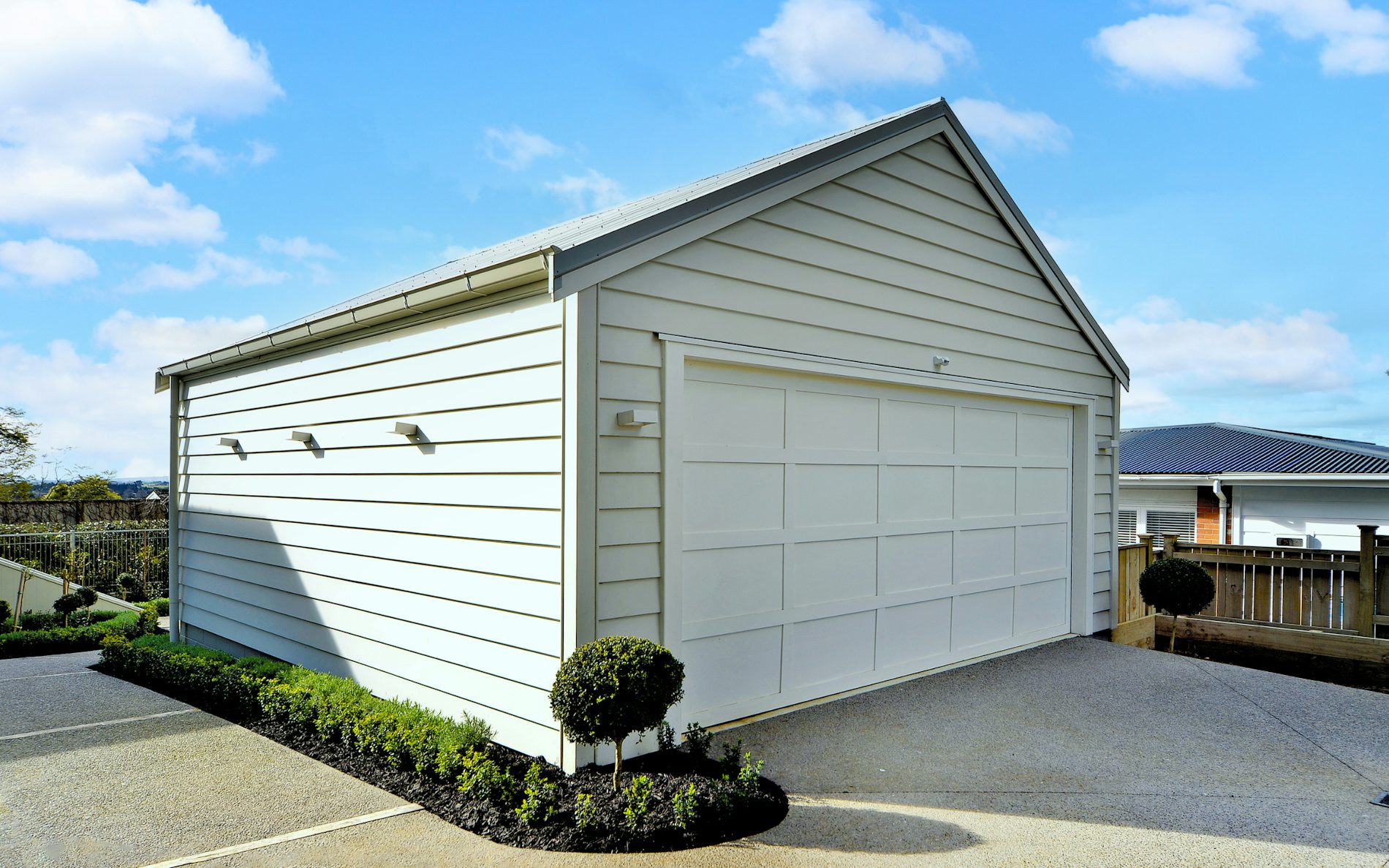 Custom double Garage with Linea weatherboard cladding