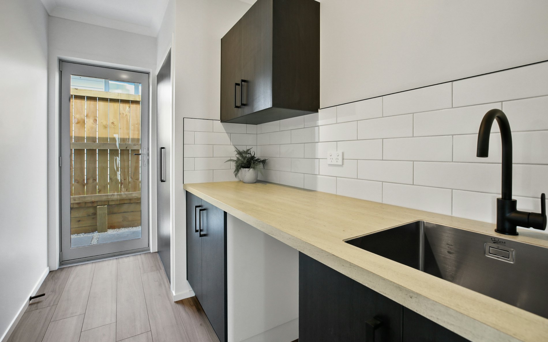 King plan from Metro Range, Floor size 156m² 