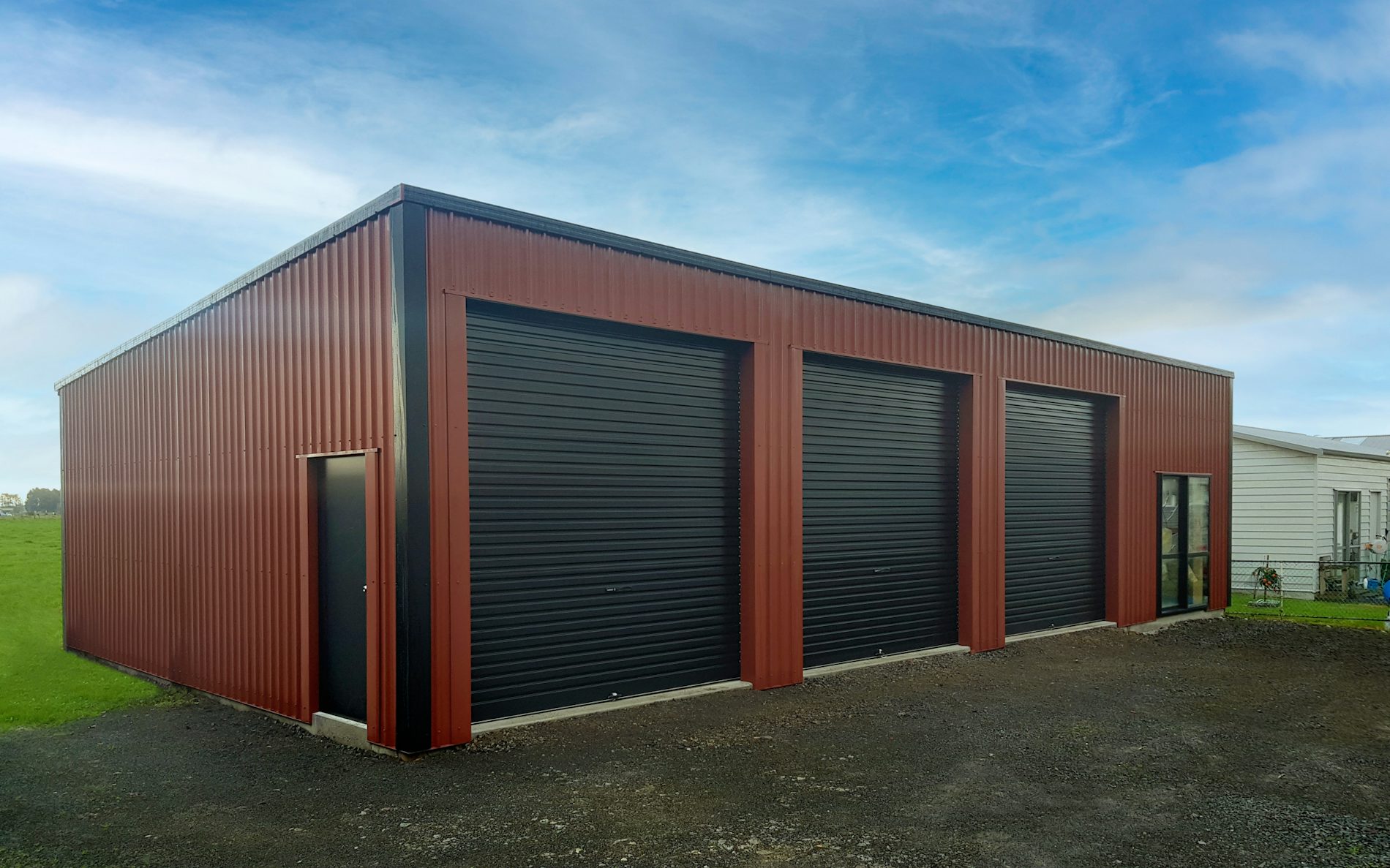  Lean To 14.4m Long x 7.95m Deep x 3.6m Scoria and Ebony Farm Building 