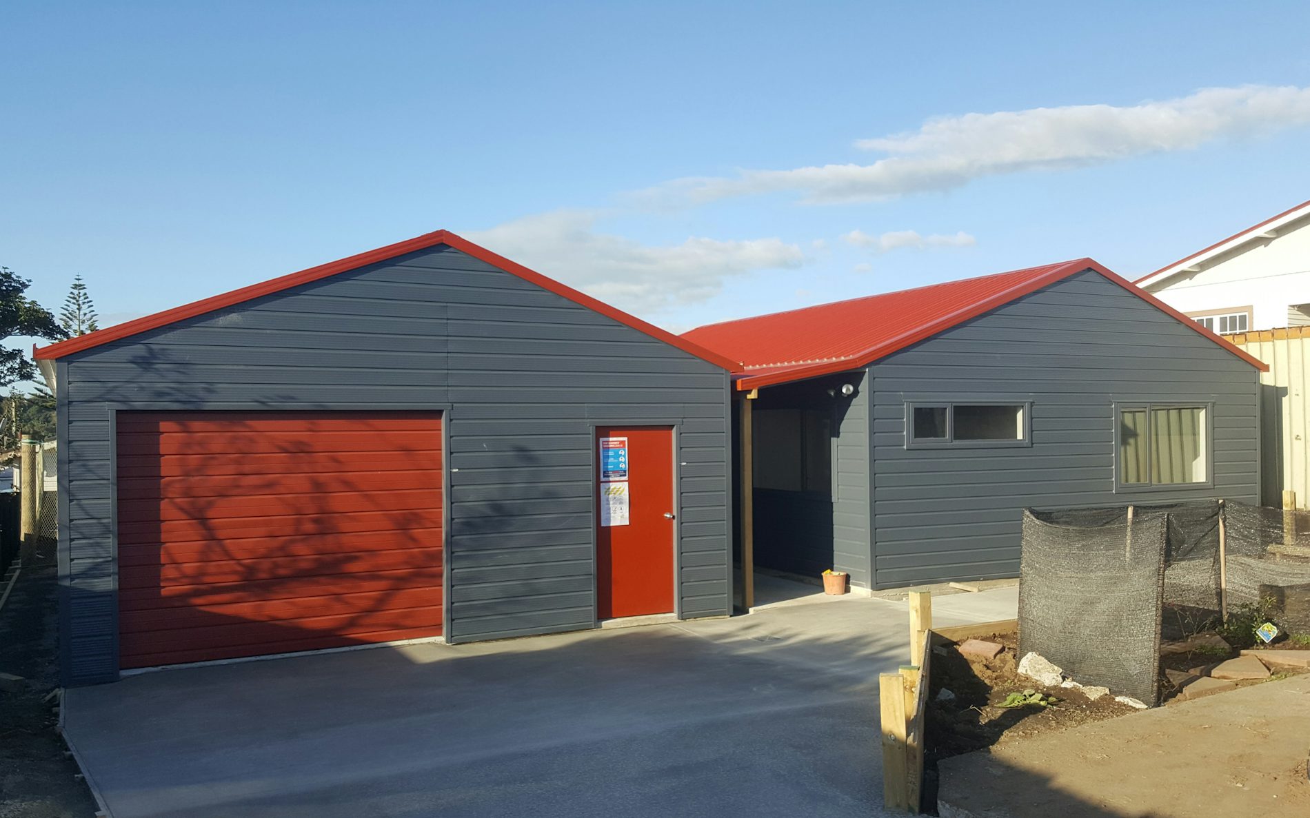 Matching 9m x 6m custom garage and sleepout