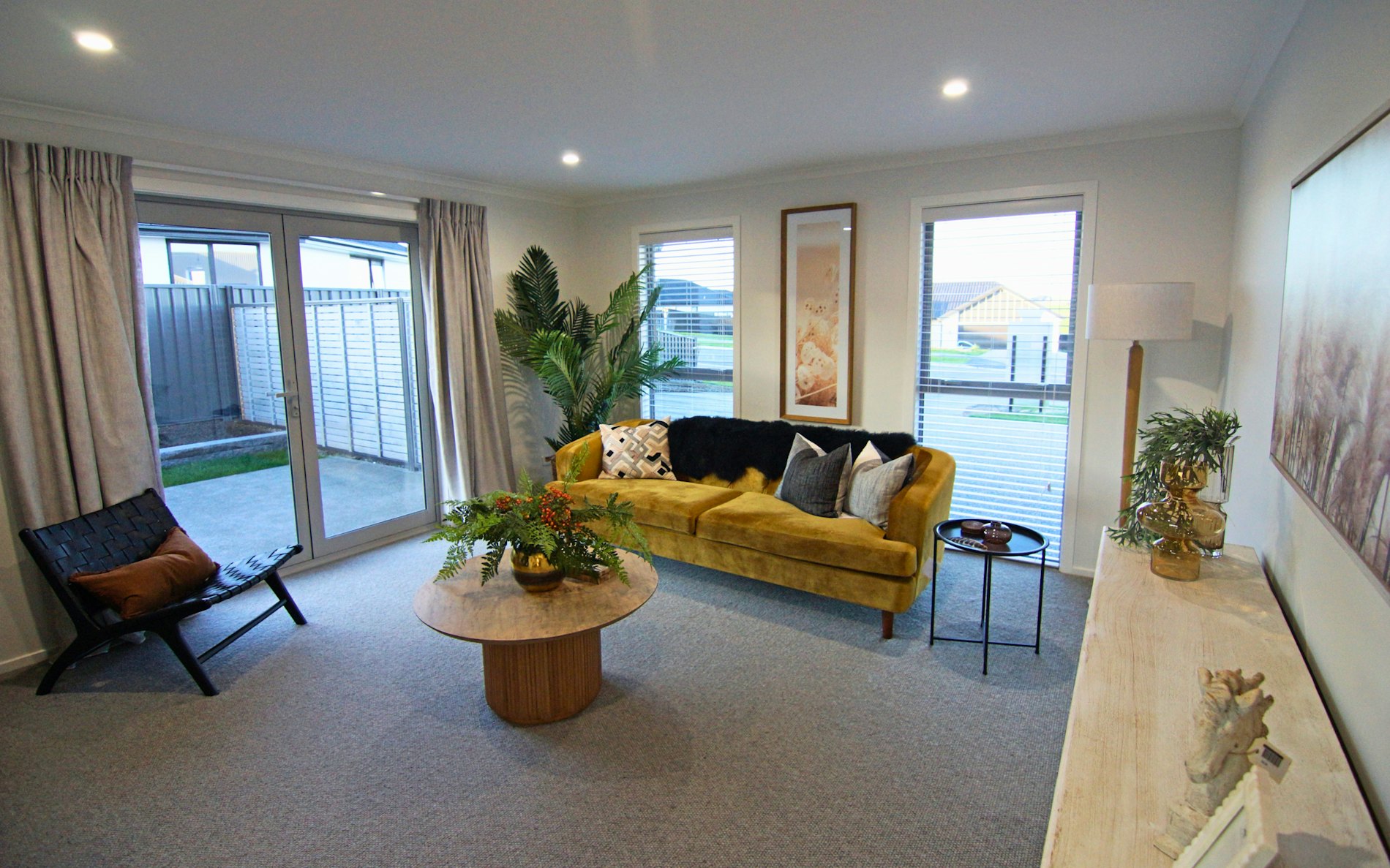 Modified Smith,  Family Range, Floor size: 274m², 4 bedrooms, 2 bathrooms, 2 garages