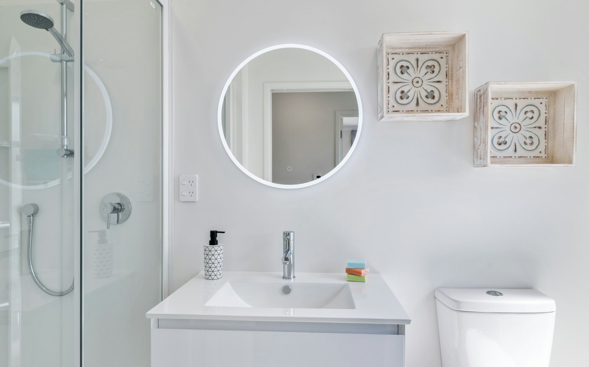 Queen plan from Metro Range, Floor size: 94m², 2 bedrooms