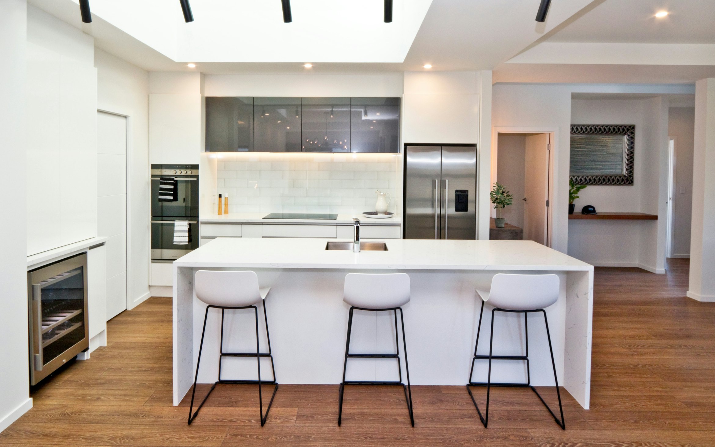 Rangitata,  Lifestyle Range, Floor size: 260m², 4 bedrooms, 2 bathrooms, 2 garages