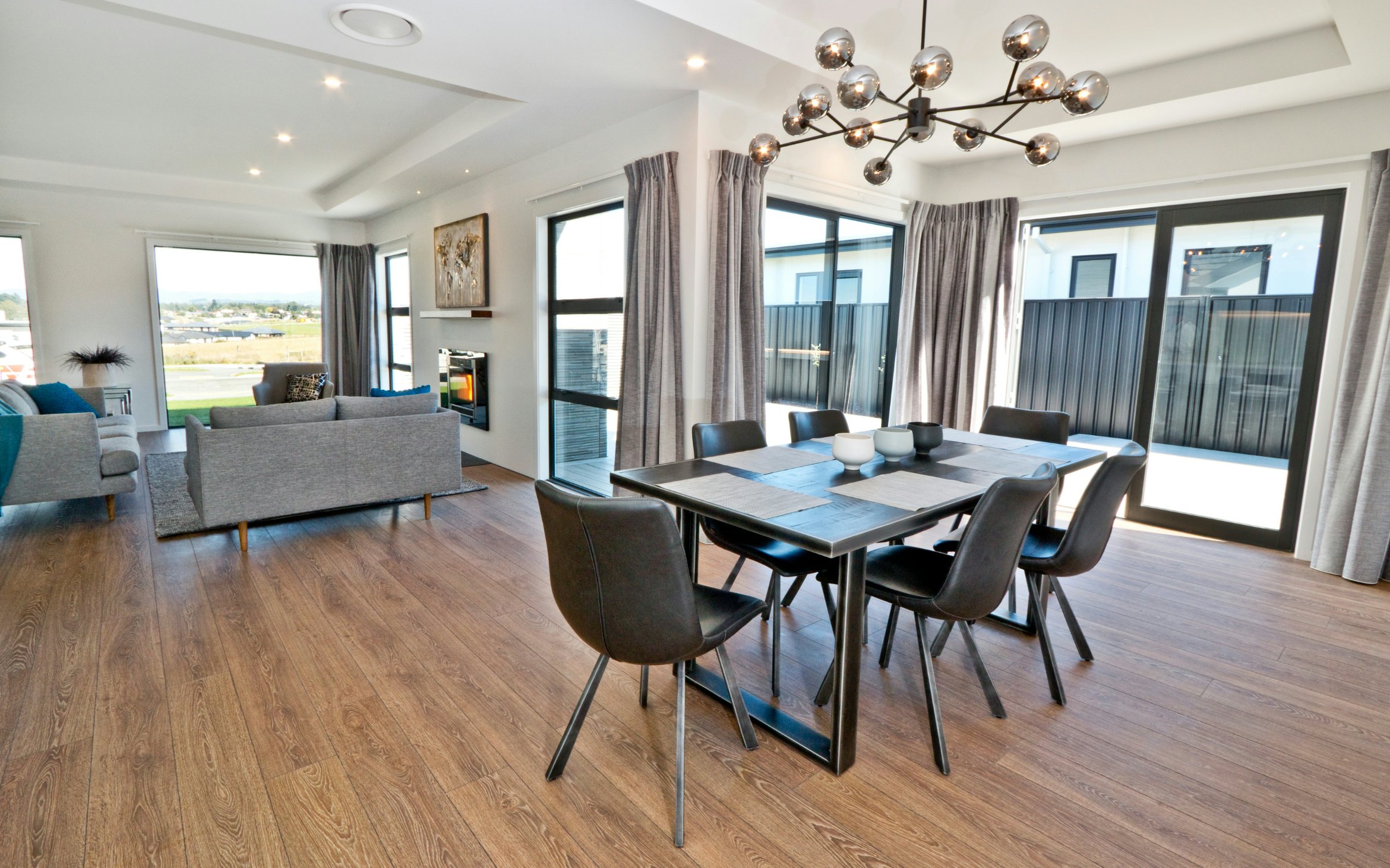 Rangitata,  Lifestyle Range, Floor size: 260m², 4 bedrooms, 2 bathrooms, 2 garages