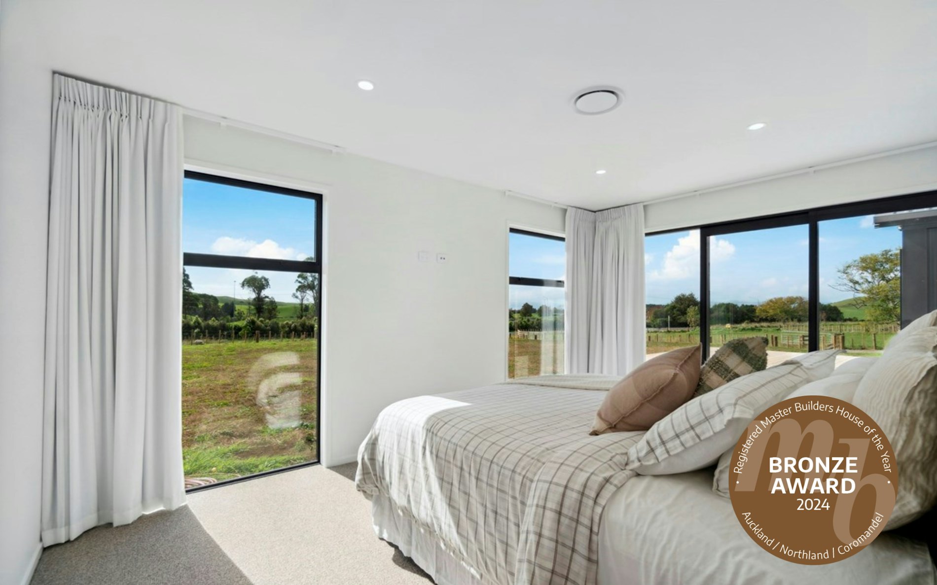 2024 Auckland / Northland / Coromandel House of the Year Winner – Design and build, 230sqm, 4 Bedrooms