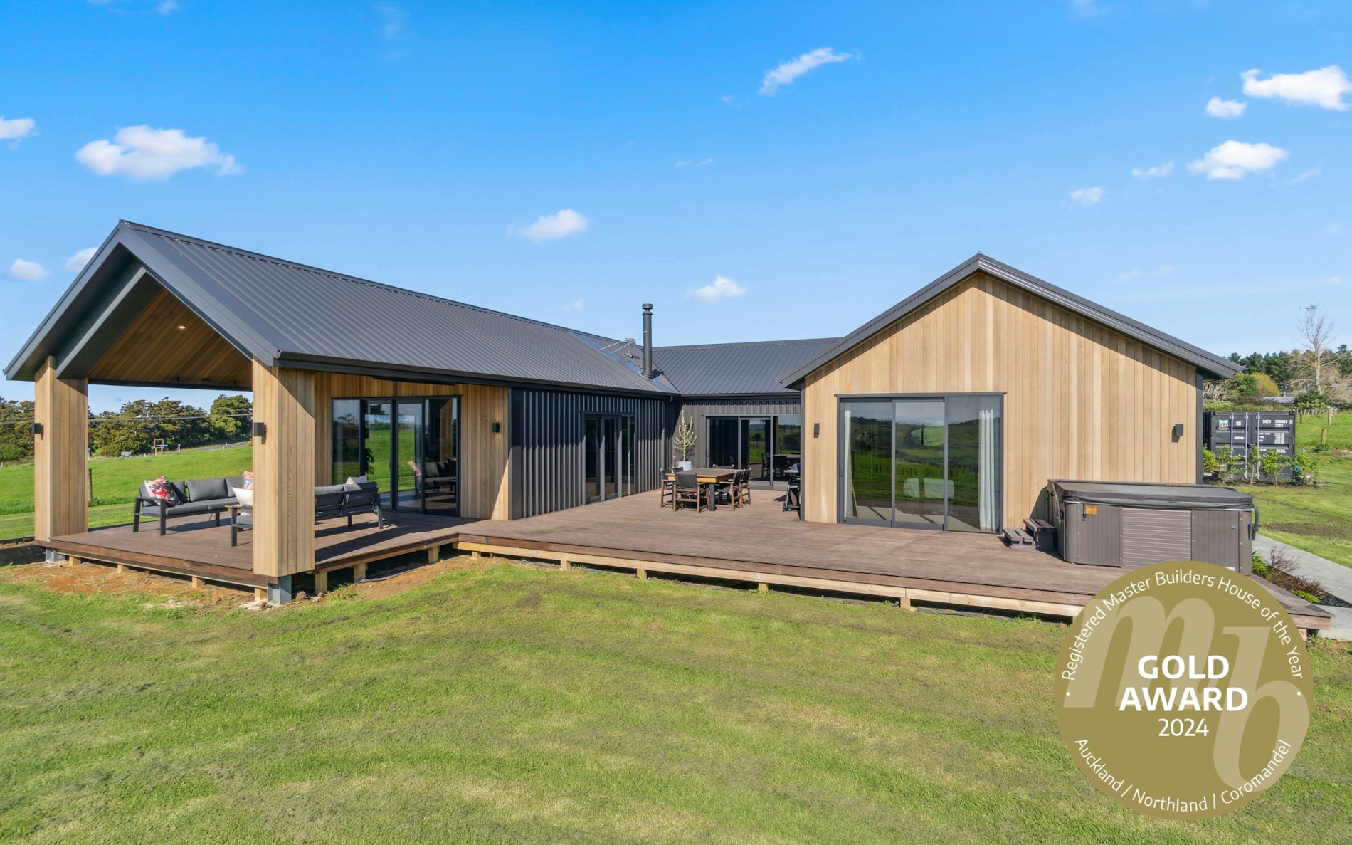 2024 Auckland / Northland / Coromandel House of the Year Winner – Design and build, 278sqm, 3 Bedrooms