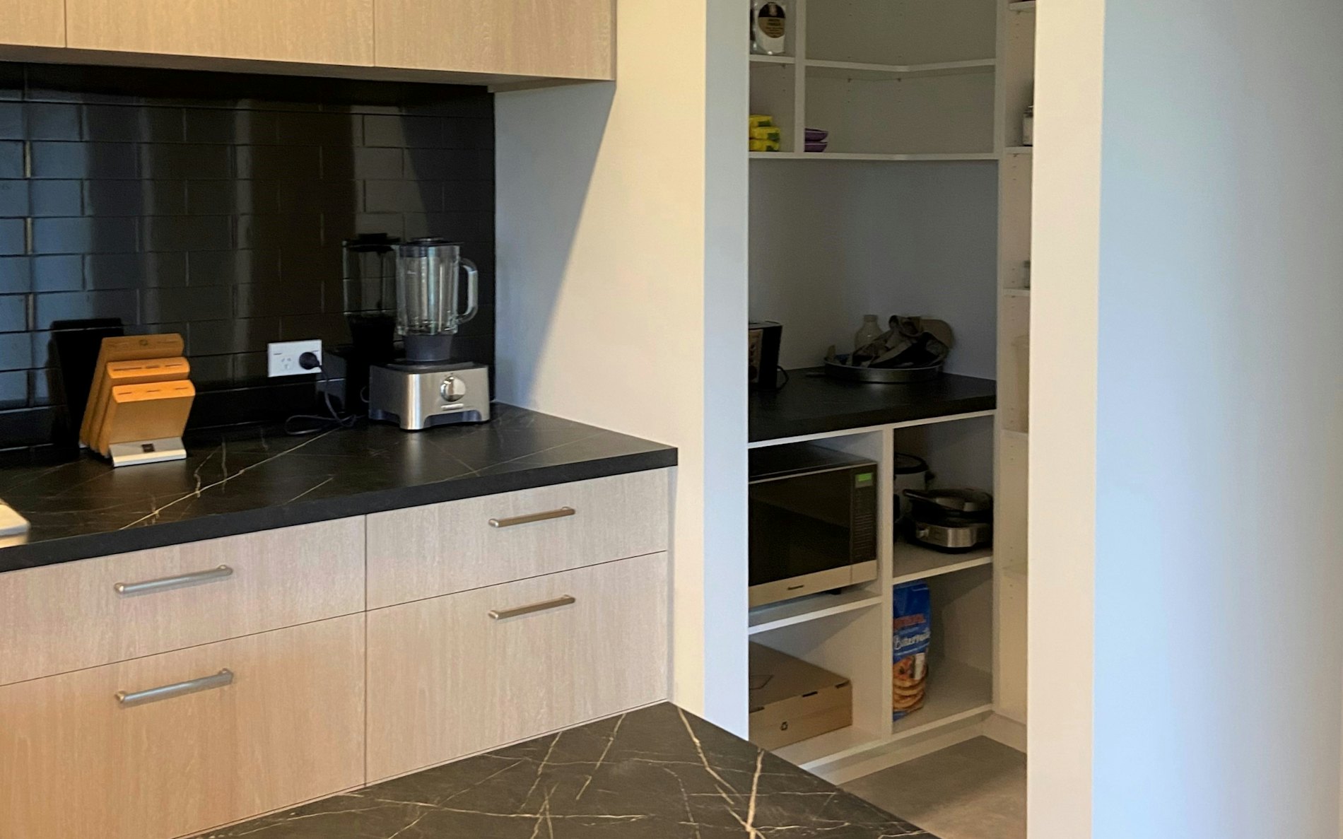 Summer House – Hanover Home