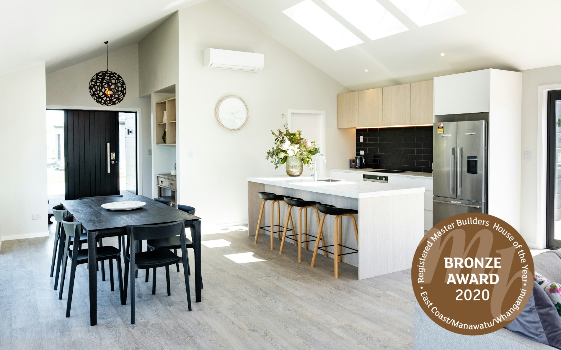 Regional Bronze Award 2020 - House of the year - Te Anau - Lifestyle Range