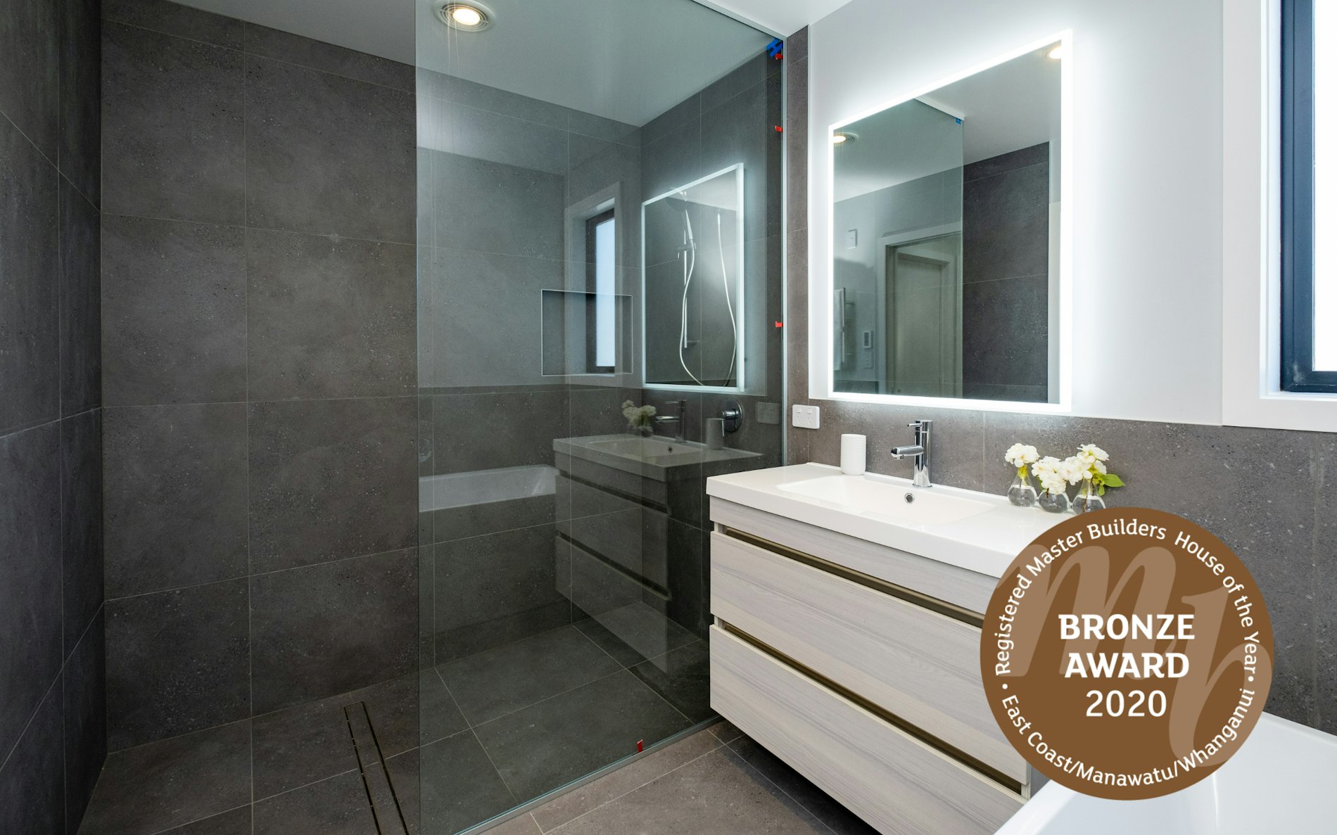 Regional Bronze Award 2020 - House of the year - Te Anau - Lifestyle Range