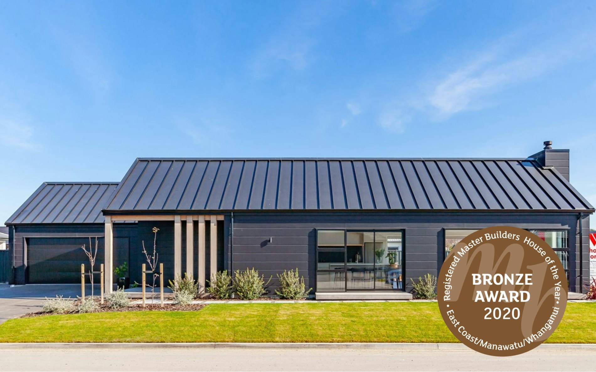 Regional Bronze Award 2020 - House of the year - Te Anau - Lifestyle Range
