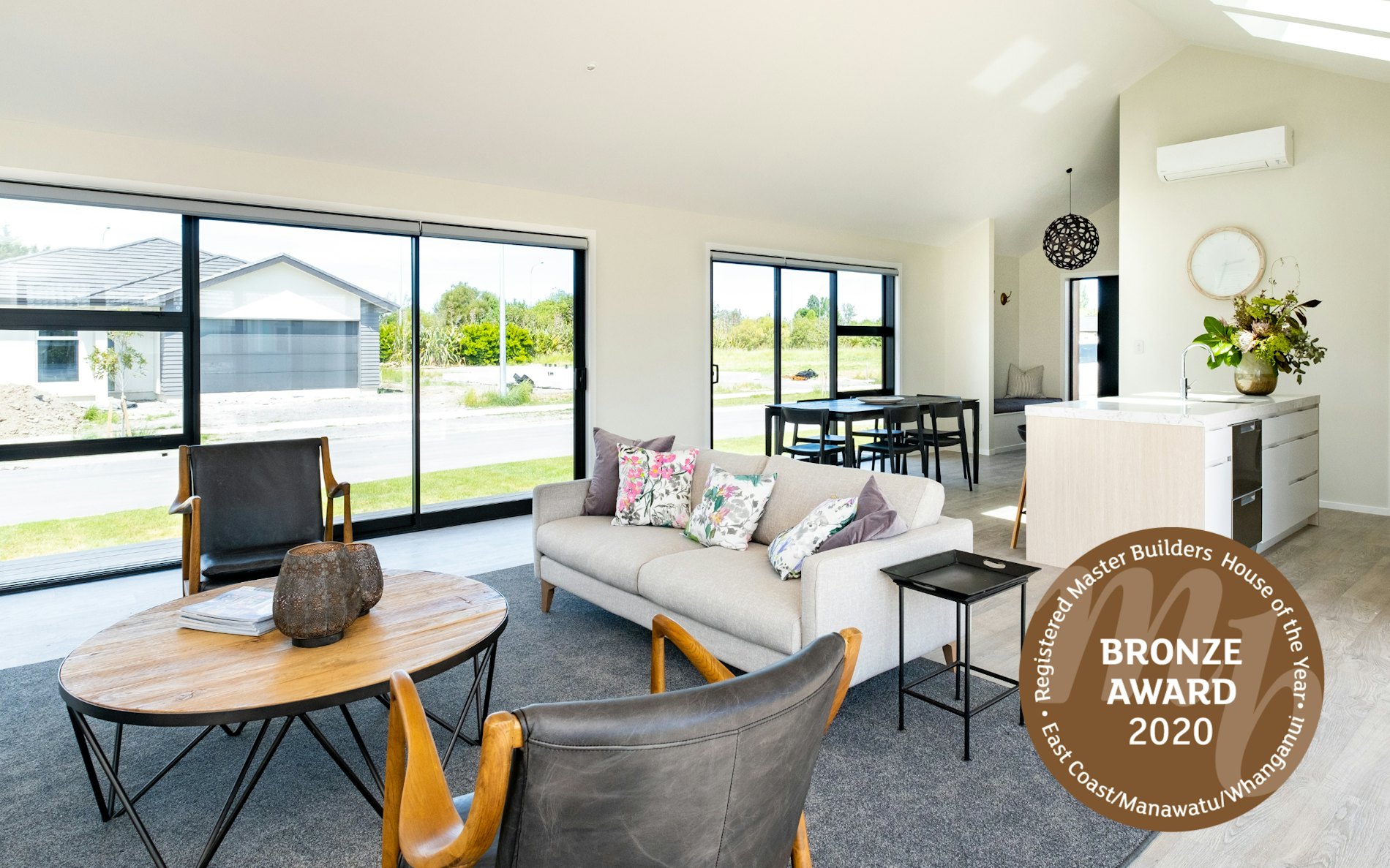 Regional Bronze Award 2020 - House of the year - Te Anau - Lifestyle Range