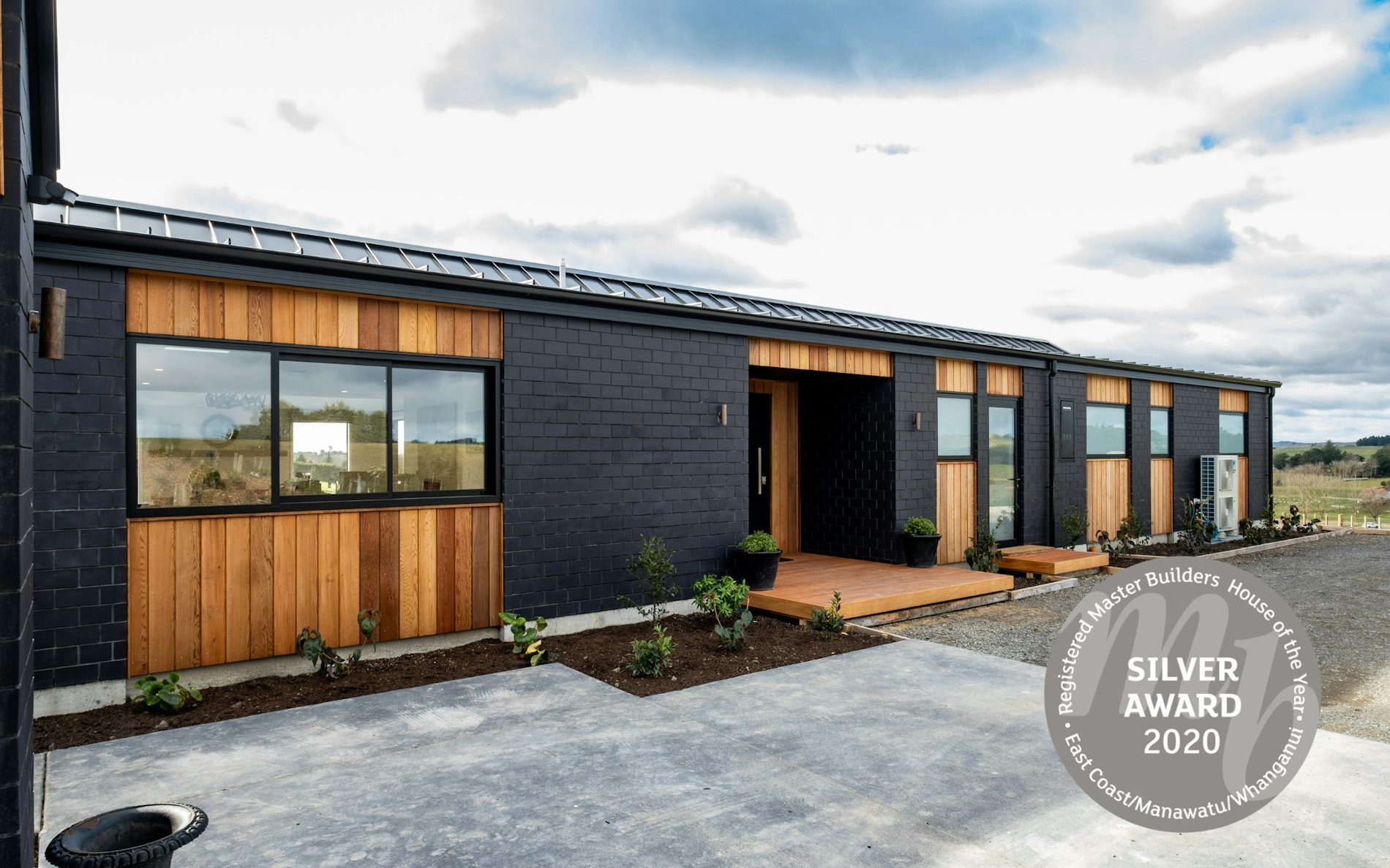 Regional Silver Award 2020 - House of the year - Wakatipu - Lifestyle Range