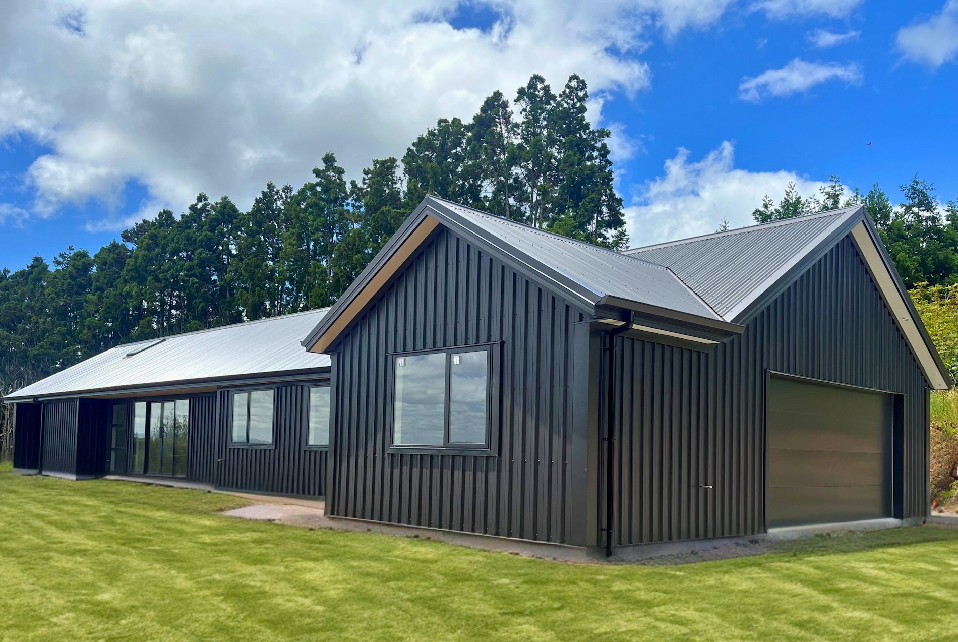 193m² Hillary home - Family range