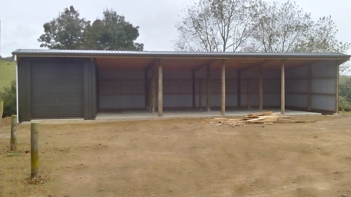 Lean-To | Farm Buildings | Versatile