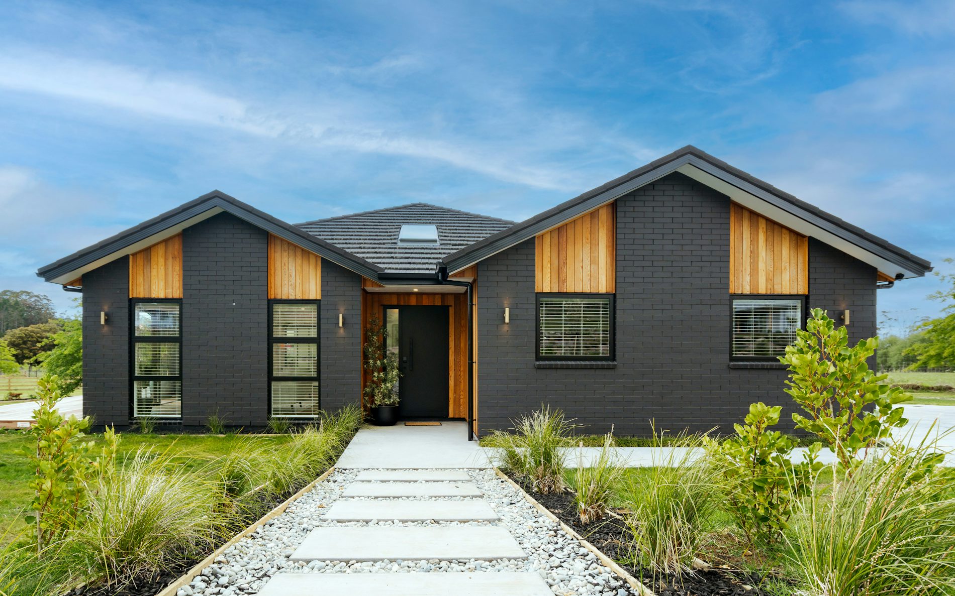 Britten plan from Family Range Floor area 210 m2 Section size  3232 m2 v2