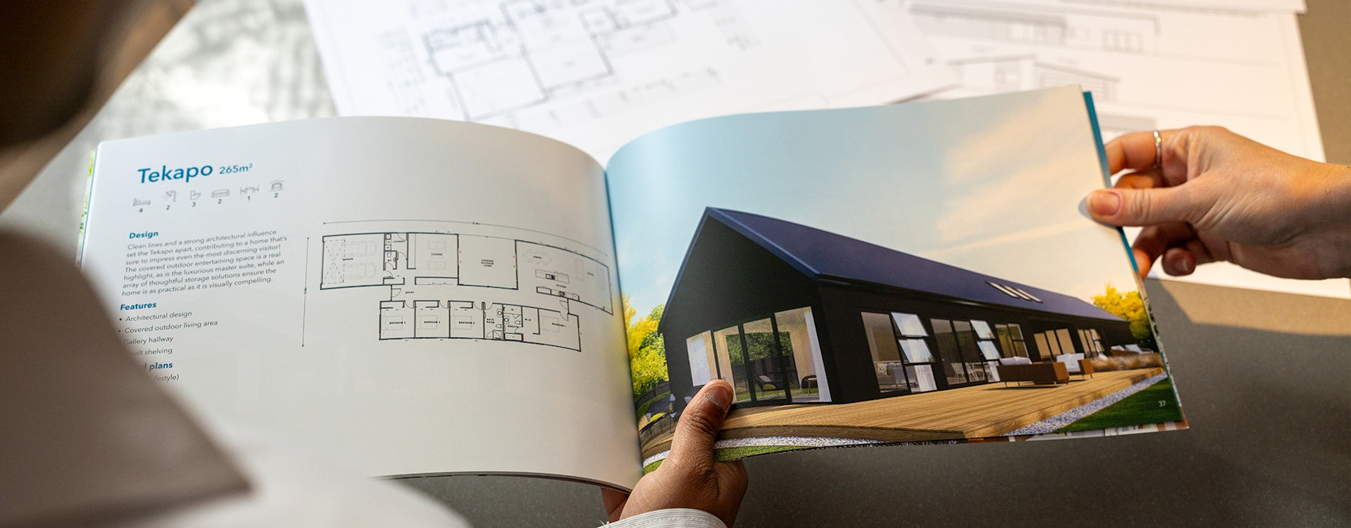 choosing a house plan hero 1970x770px